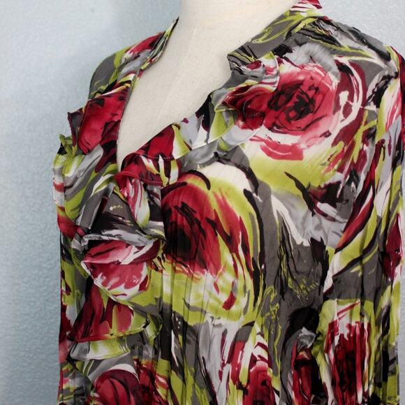 Sheer Long Sleeve Floral Blouse with Pleated and Ruffled Design Size L - Picture 4 of 9